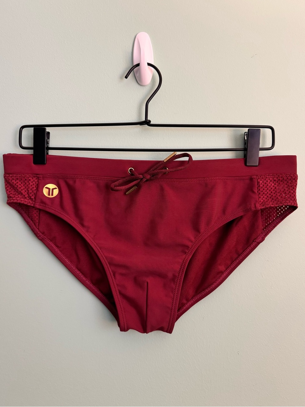 Men's TEAMM8 Skipper Swim Brief – Ruby Red Mesh Side Panels – Size L (34-36)
